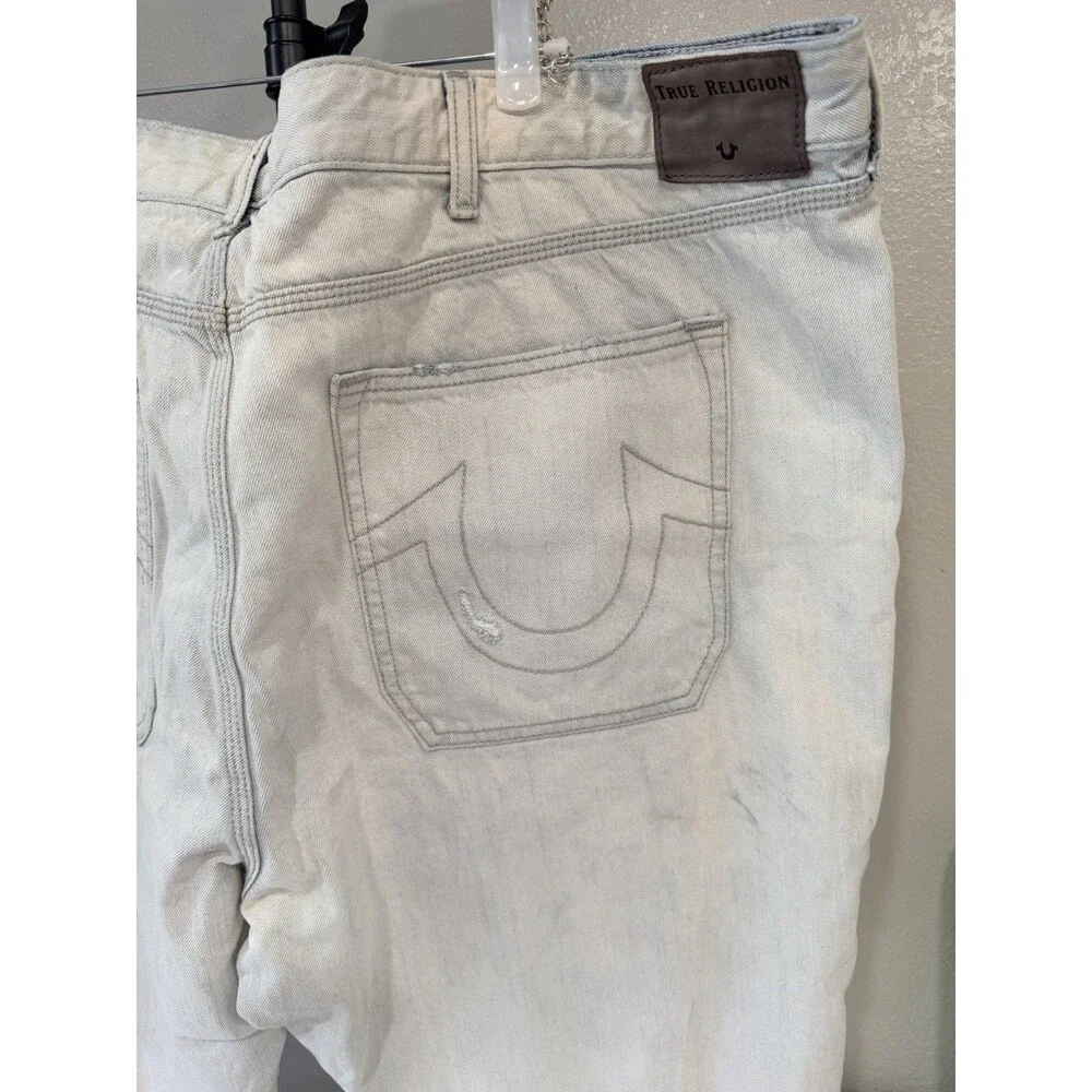 True Religion Moto Denim Jorts Light Wash Distressed Horseshoe Men’s Size 44